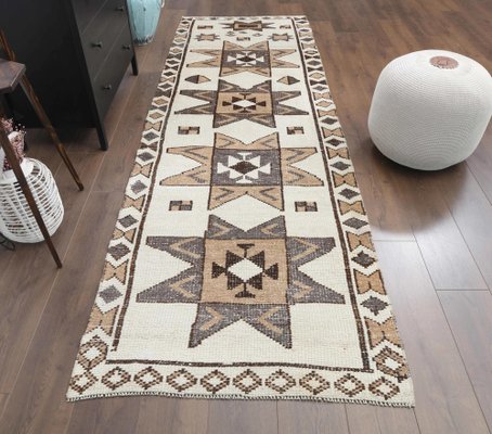 White carpet 2024 for sale