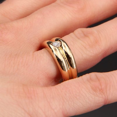 Bague diamant moderne, France en or jaune 18k en vente sur Pamono