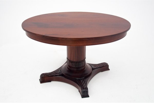Ethan allen store townhouse dining table