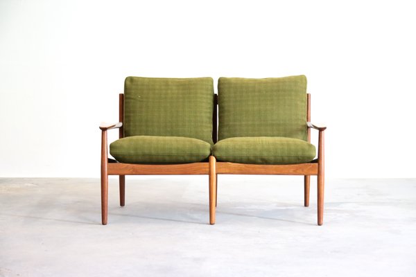 Small Danish 2 Seater Teak Bench By Arne Vodder For Glostrup 1960s