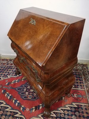 Antique Dutch Secretaire Dresser For, How Much Is An Antique Oak Dresser Worth