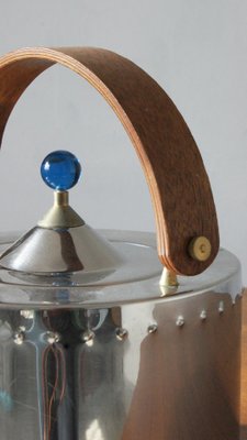 https://cdn20.pamono.com/p/g/1/2/1215481_dopato4c28/vintage-stainless-steel-teapot-by-c-joergensen-for-bodum-1980s-3.jpg