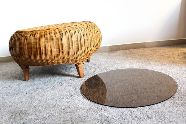 Round Wicker Coffee Table Italy 1970s, Round Wicker Ottoman With Legs