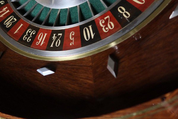 Roulette de Casino en Bois