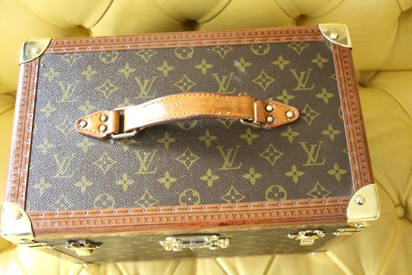 louis vuitton train case