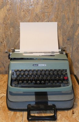 Italian Letter 32 Typewriter by Marcello Nizzoli for Olivetti