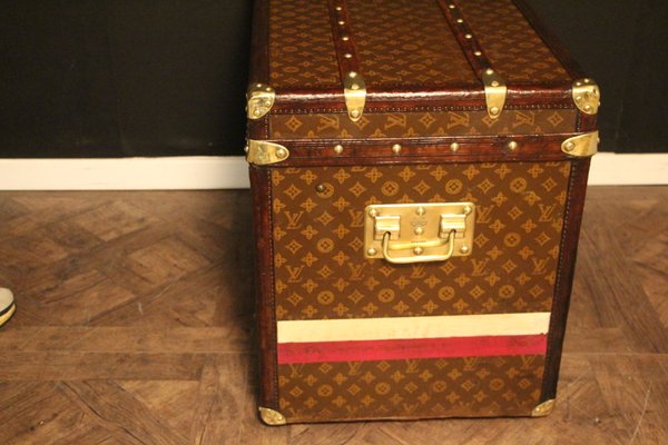 Shoe Steamer Trunk from Louis Vuitton Trunk, 1920s for sale at Pamono