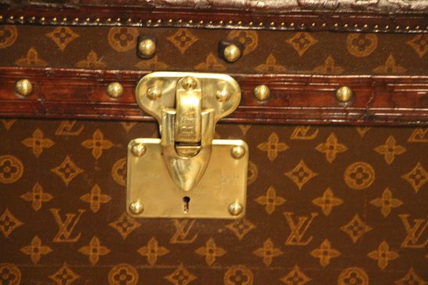 Louis Vuitton trunk, Monogram, old, Hat Trunk, authentic, lock, clasp,  handles, solid brass