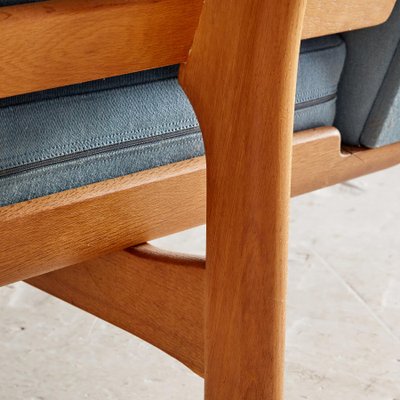 GE-236 Sofa by Hans J. Wegner for Getama for sale at Pamono