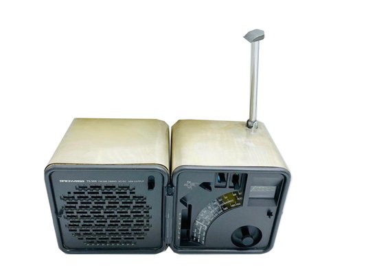 TS 505 Cube Radio by Marco Zanuso & Richard Sapper for