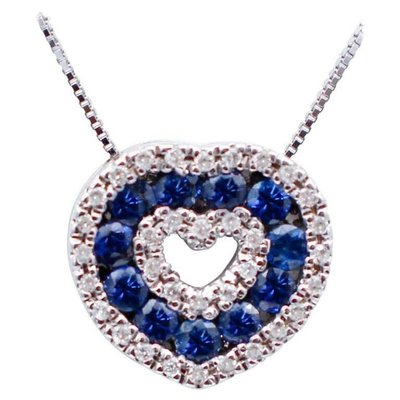 Heart Shaped Pendant Necklace in 18K 