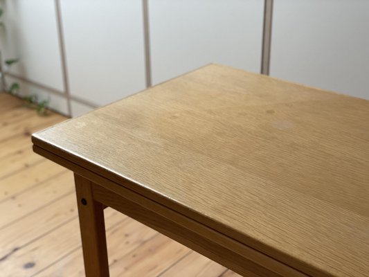 Oak mid store century coffee table