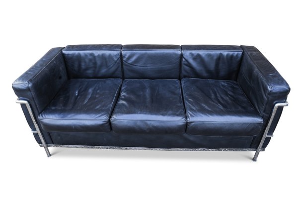 Lc2 Black Leather 3 Seater Sofa With Tubular Chrome Shaped Frame By Le Corbusier For At Pamono Lc2 Black Leather 3 Seater Sofa With, Blue Leather Tuxedo Sofa Bed