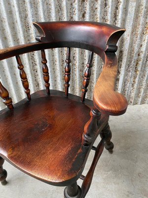 Antique Wooden Captain S Chair For, Wooden Captains Chair With Arms