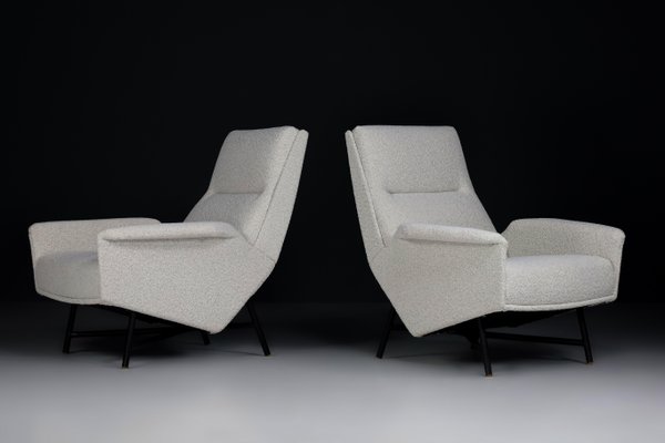 Mid-Century Modern Sessel in Boucle von Guy Besnard, 1959, 2er Set bei  Pamono kaufen