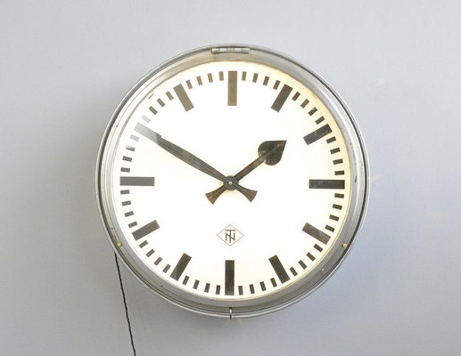 Orologio da fabbrica grande con luce di Tn, anni '50 in vendita su Pamono