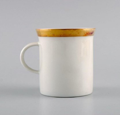 Mid-Century Kaffeetassen aus Porzellan mit Goldrand, 6er Set bei Pamono kaufen