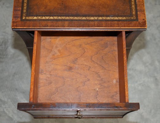 Mahogany Table With Side Drawer Mahogany Table With Side Drawer