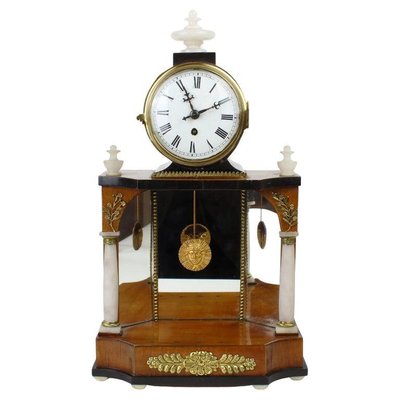 Kleine Biedermeier Uhr, Österreich, 1820 bei Pamono kaufen