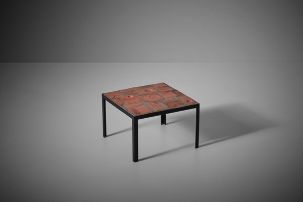 https://cdn20.pamono.com/p/g/1/2/1284817_nzwzhrc9ru/french-sculptural-side-table-1960s-1.jpg