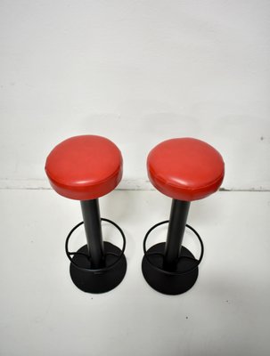 Mid Century Bar Stools In Red Vinyl, How To Cover Bar Stools With Vinyl