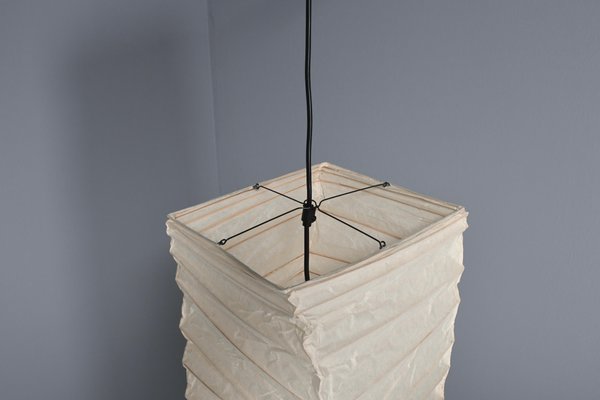 Large Early J1 Akari Pendant Lamp by Isamu Noguchi for Ozeki Large Early J1 Akari Pendant Lamp by Isamu Noguchi for Ozeki
