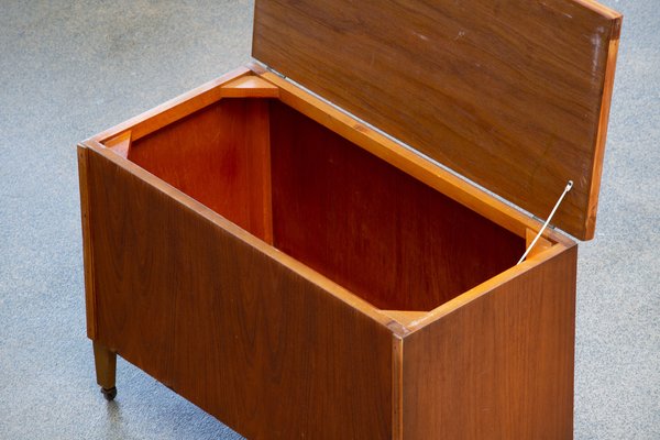 Teak on sale toy box