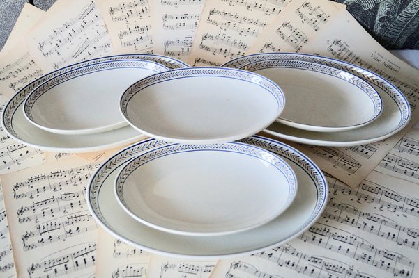 Wedgwood dinner clearance plates