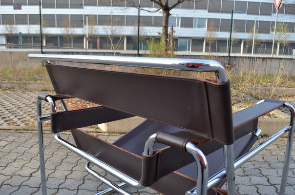 Vintage B3 Wassily Chair in Brown Leather by Marcel Breuer for