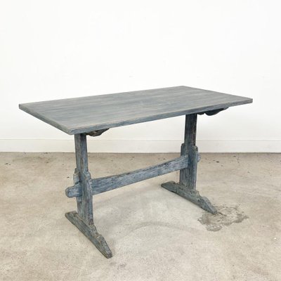 Antique Swedish Blue Painted Farmhouse Table For At Pamono Antique Swedish Blue Painted Farmhouse, Images Of Painted Farmhouse Tables