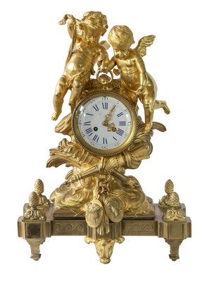 Reloj de repisa frances antiguo de bronce dorado siglo XIX en venta en Pamono