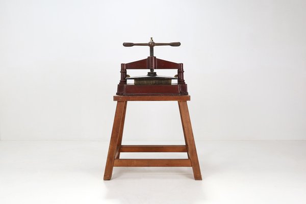 19th Century Cast Iron Book Press by Army and Navy Csl For Sale at 1stDibs