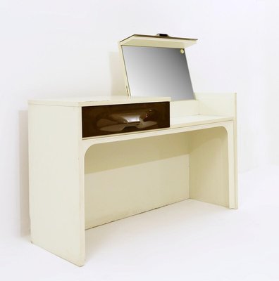 Dressing table 2000 deals