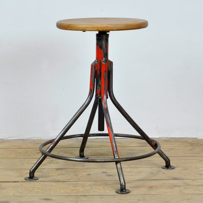 Industrial swivel stool sales