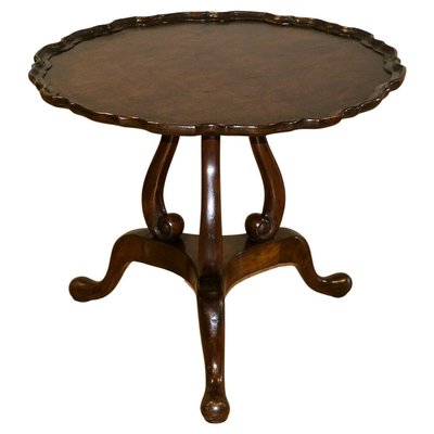 Burr Walnut Tripod Side Table with Piecrust Edge for sale at Pamono