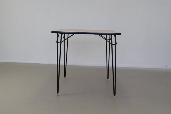 Tavolo da cucina in formica e metallo, Olanda, 1965 in vendita su Pamono Tavolo da cucina in formica e metallo, Olanda, 1965 in vendita su Pamono