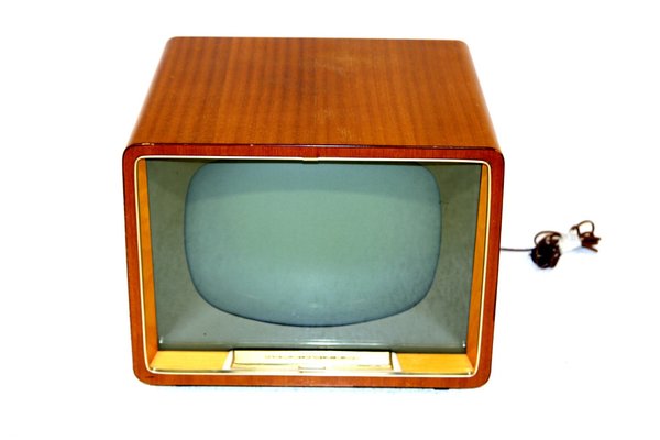 Besugo caja Bermad Televisión Lausanne Deluxe 110 alemana vintage de Blaupunkt, años 50 en  venta en Pamono