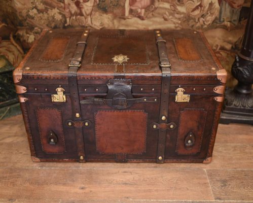 Vintage Luggage Trunk in Leather for 