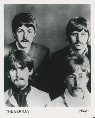 The Beatlesお宝モノクロ写真16枚セット The Beatles U.K. LP Mono/With The Beatles