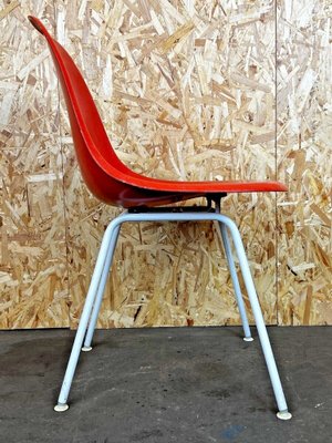 Mid Century Fiberglass DSX H Base Chair by Charles Ray Eames for