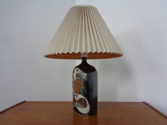 Lampada da tavolo Studio in ceramica, Danimarca, anni '50 in vendita su  Pamono