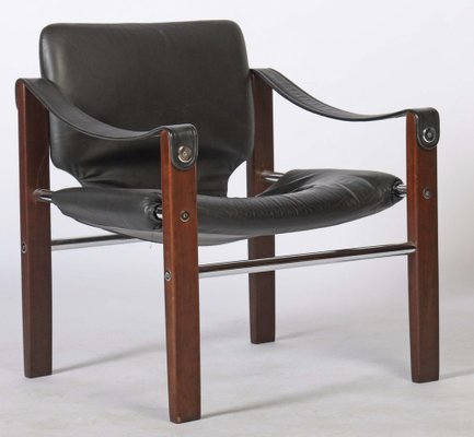 Black Leather and Teak Chelsea Safari Lounge Chairs by Maurice Burke for Arkana Set of 2 for sale at Pamono