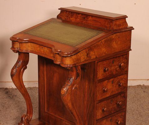 19th Century Davenport Desk in Walnut for sale at Pamono