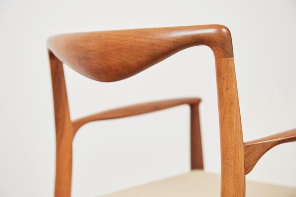 Chairs in Rosewood by Kai Lyngfeldt Larsen for Soren Willadsen, Set of 2 Chairs in Rosewood by Kai Lyngfeldt Larsen for Soren Willadsen, Set of 2
