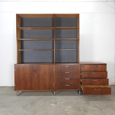 stout leeg Watt Mid-Century Wall Cabinet by Cees Braakman for Pastoe for sale at Pamono
