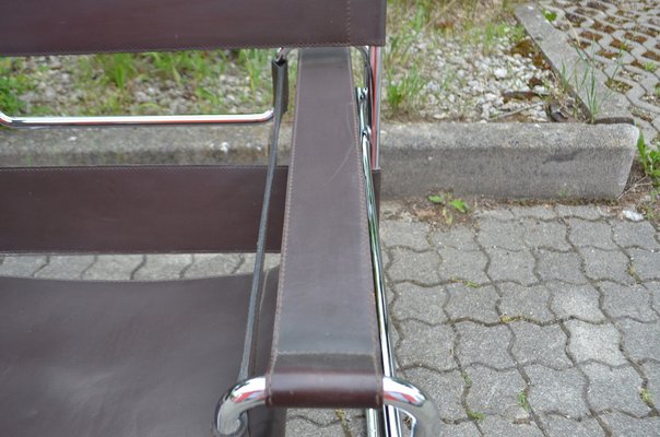 Wassily chair brown on sale leather