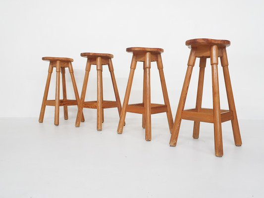 Colorful bar 2024 stools for sale