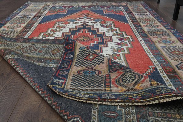 Turkish rug Handmade rug Entryway rug 40 x 67 cm = 1,3 x 2,1 ft Wool rug Turkey rug Doormats Geometric Rug