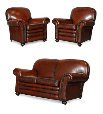 Maroon sale leather chair