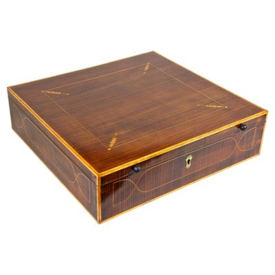 Ocultación Cintura A menudo hablado Caja modernista de madera con piezas de marquetería, Austria, década de  1900 en venta en Pamono